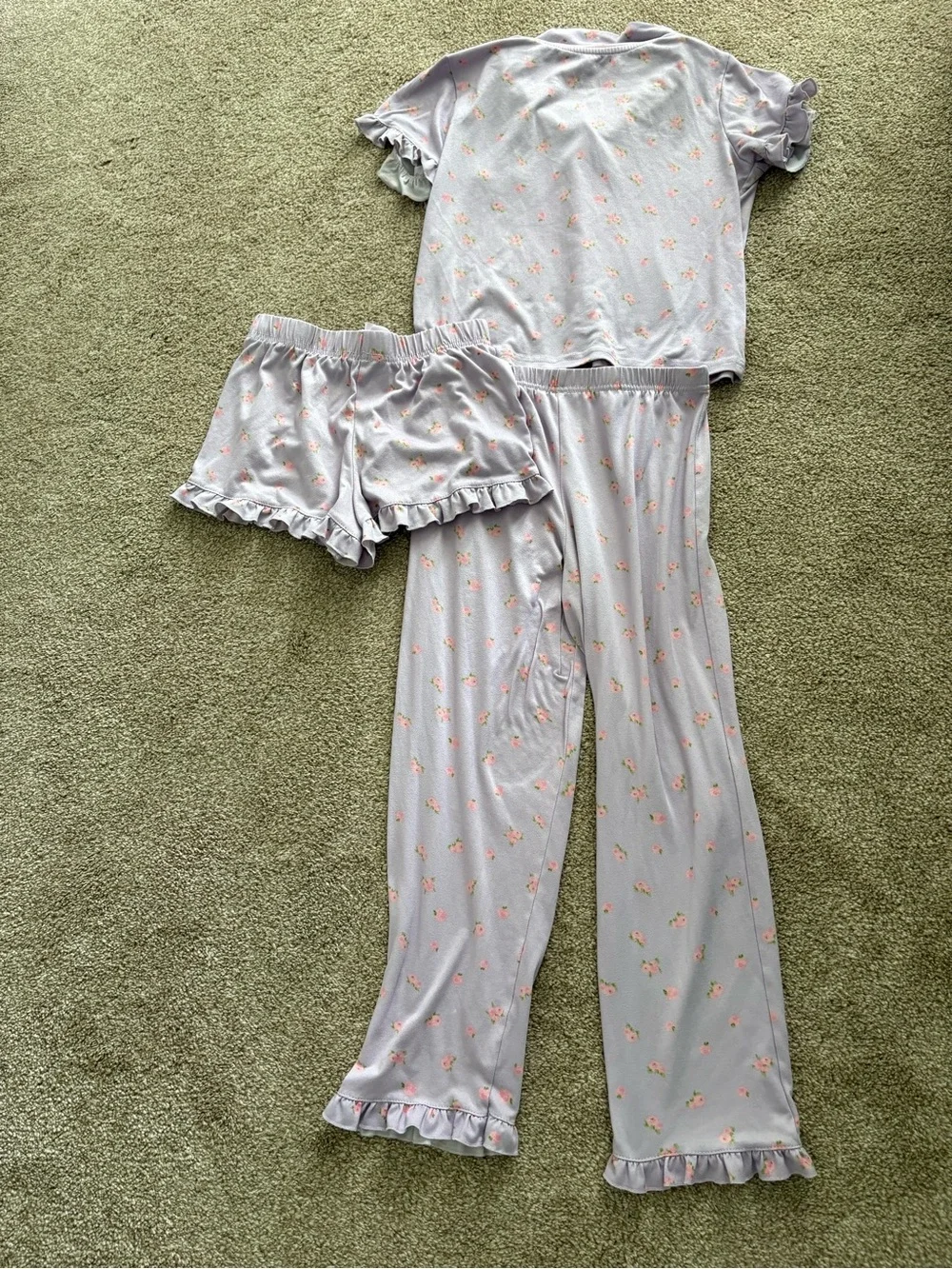 Cozy Girls' Lavender Floral 3-Piece Pajama Set Button Up Ruffles Size 7/8 Lounge